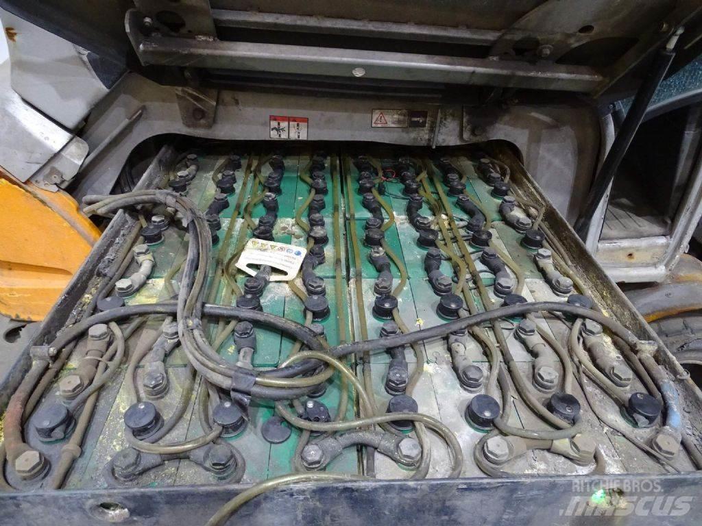 Still RX60-35 Elektromos targoncák