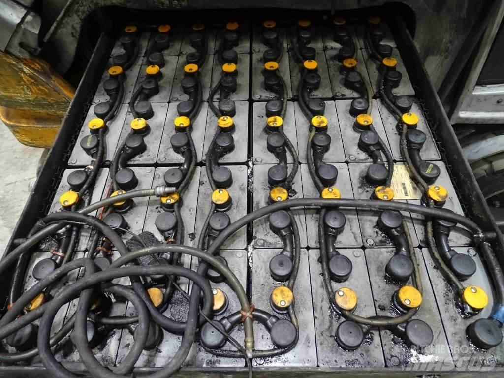 Still RX60-35 Elektromos targoncák