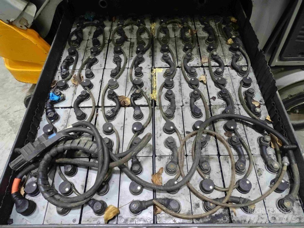 Still RX60-35 Elektromos targoncák