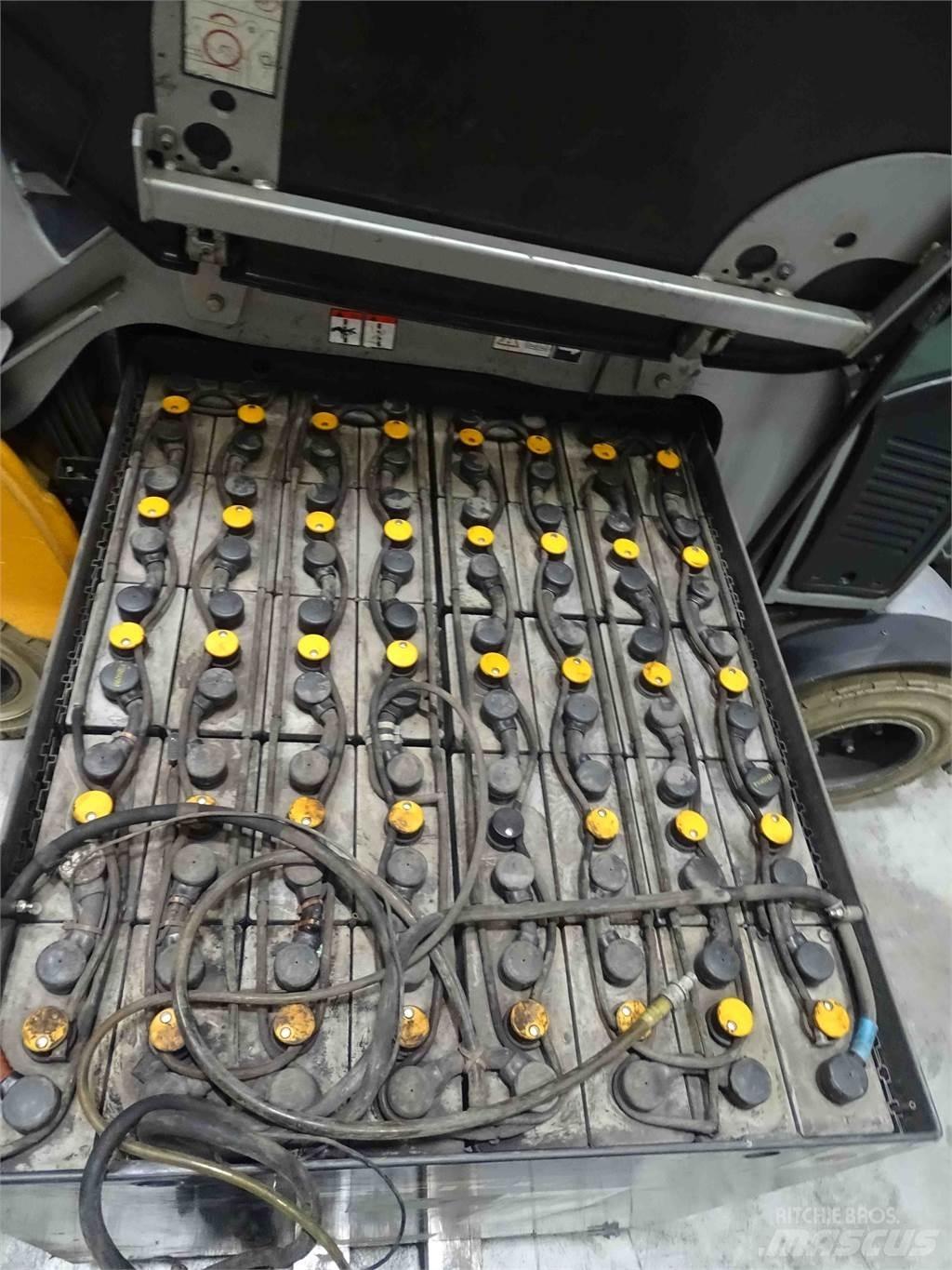 Still RX60-35 Elektromos targoncák