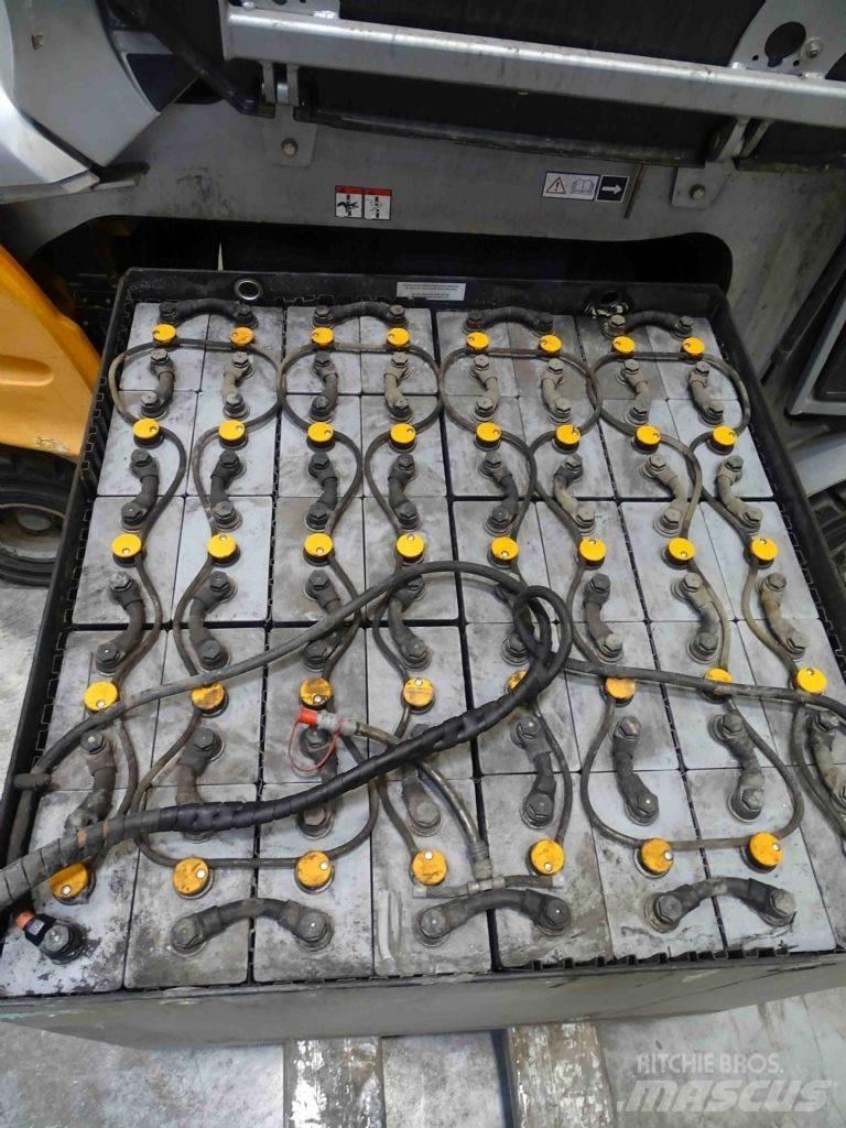 Still RX60-35/600 Elektromos targoncák