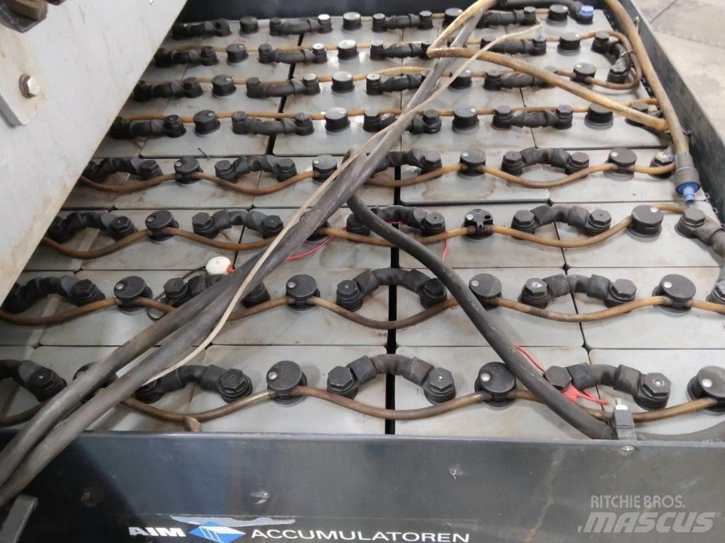 Still RX60-40 Elektromos targoncák