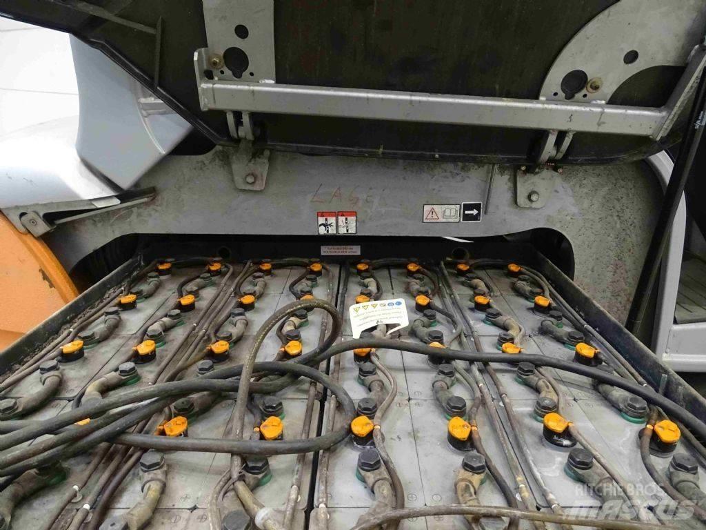 Still RX60-40 Elektromos targoncák
