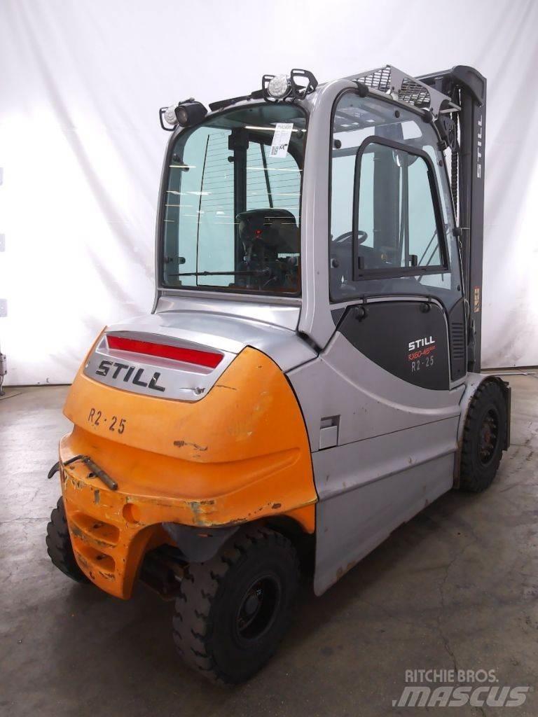 Still RX60-45/600 Elektromos targoncák
