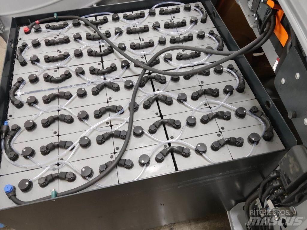 Still RX60-50 Elektromos targoncák