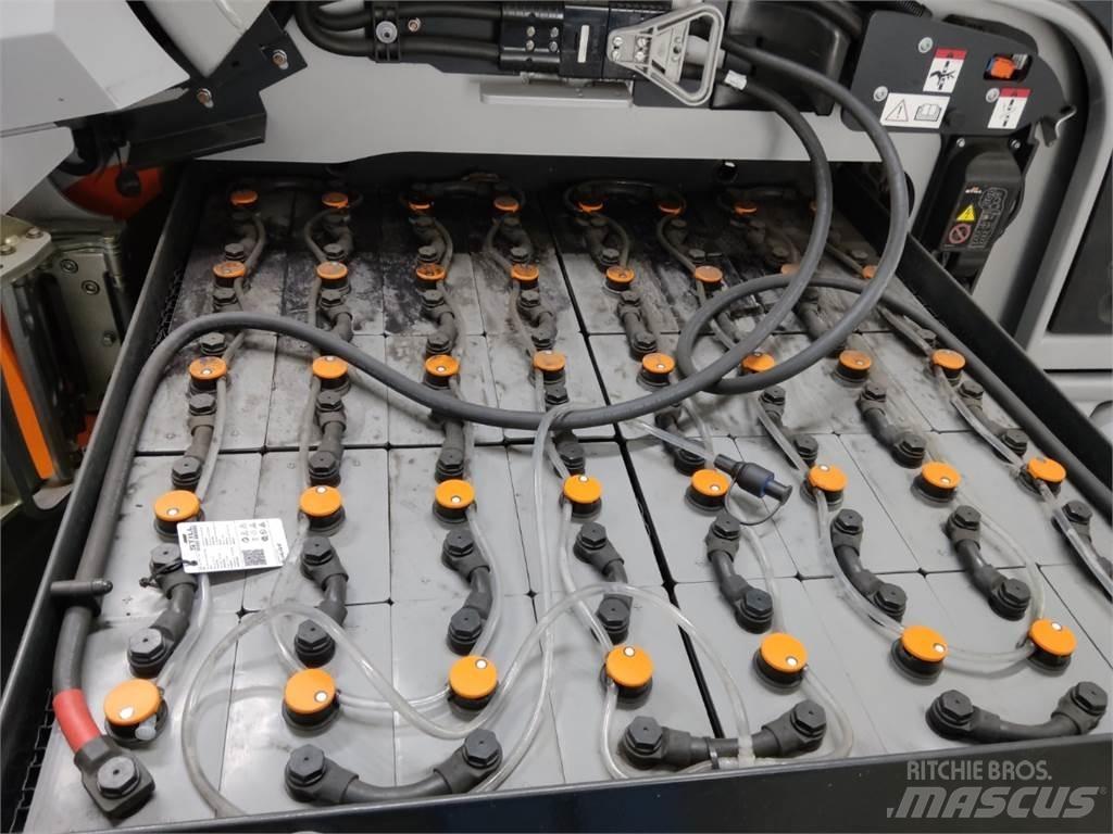 Still RX60-50 Elektromos targoncák