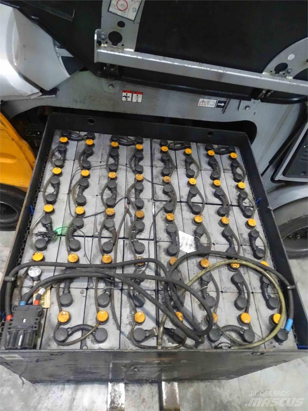 Still RX60-50 Elektromos targoncák