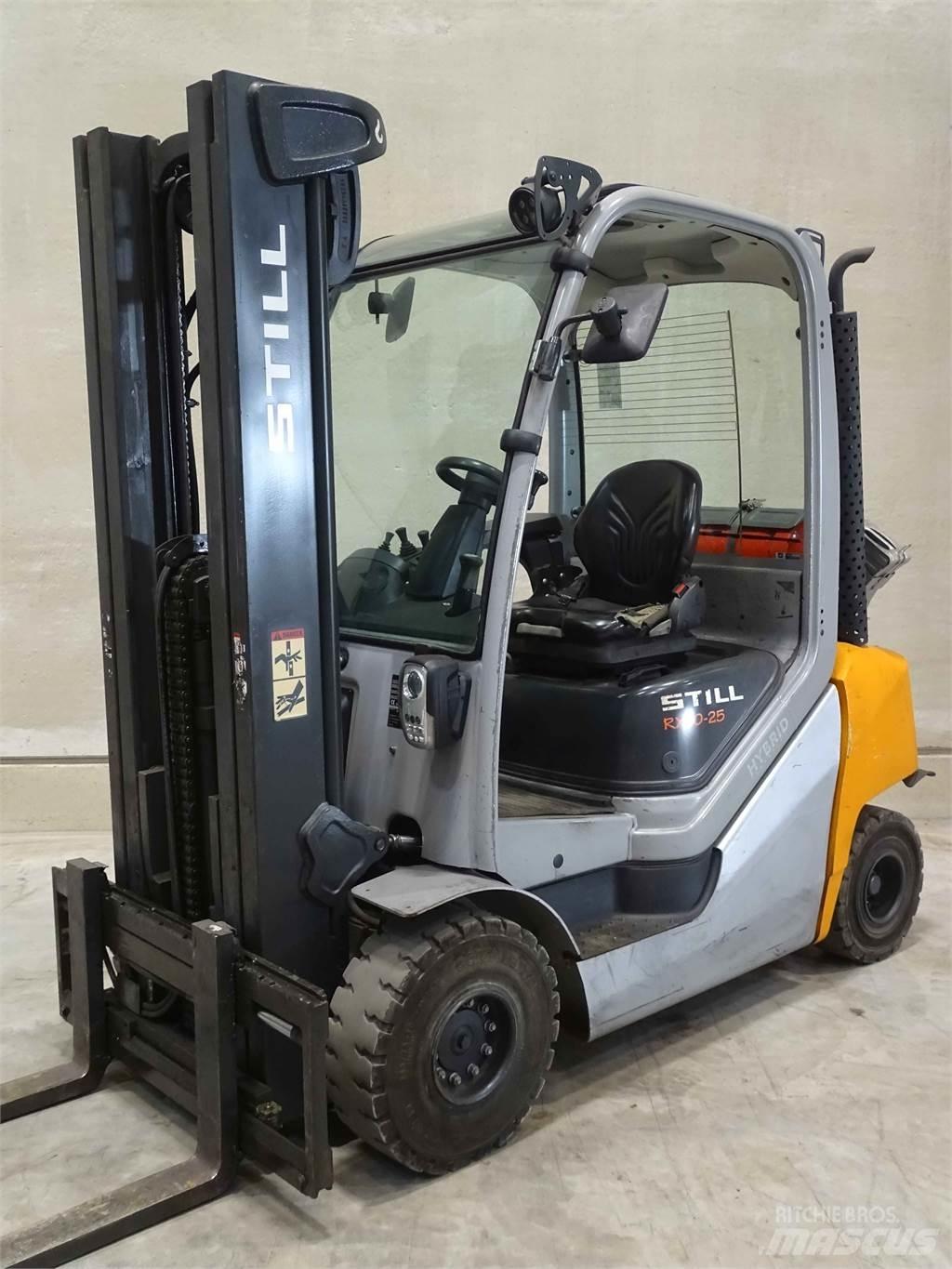 Still RX70-25T Gázüzemű targoncák