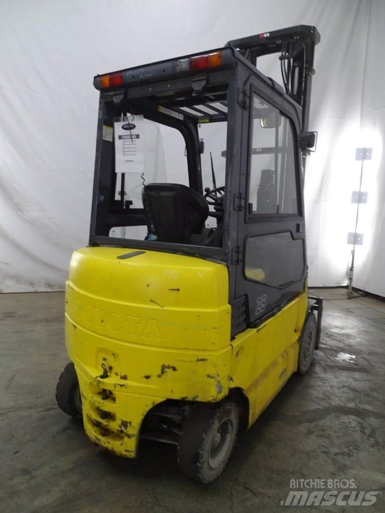 Toyota 7FBMF25 Elektromos targoncák