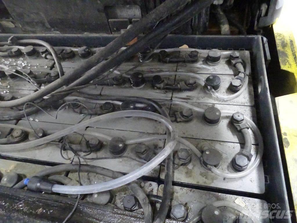 Toyota 7FBMF25 Elektromos targoncák