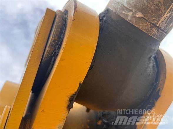CAT 320 Lánctalpas kotrók