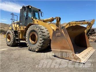CAT 966G Gumikerekes homlokrakodók