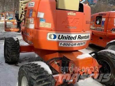 JLG 450AJ Karos emelők