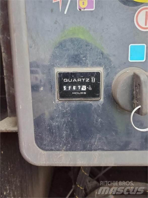 JLG 800S Teleszkópos emelők