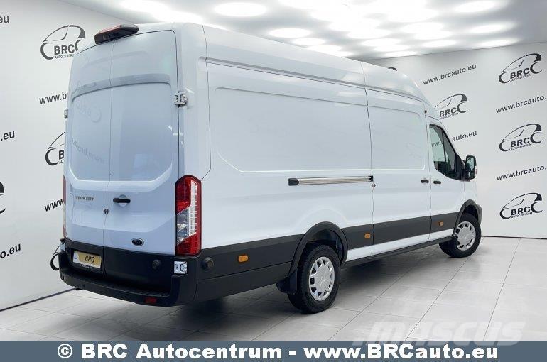 Ford Transit Dobozos