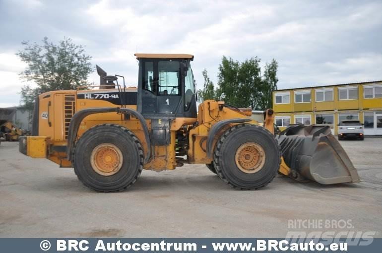 Hyundai HL770-9A Gumikerekes homlokrakodók