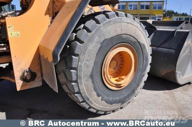 Hyundai HL980 Gumikerekes homlokrakodók