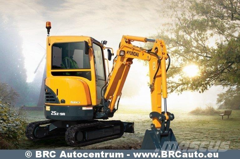 Hyundai R25Z-9AK Mini kotrók < 7t