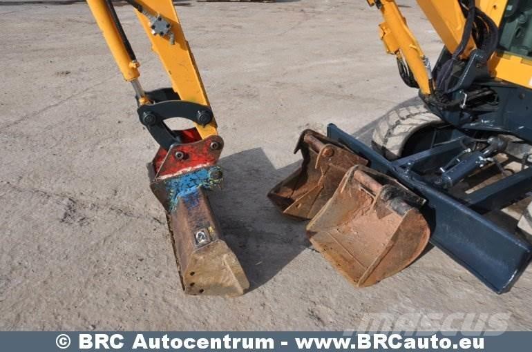 Hyundai R25Z-9AK Mini kotrók < 7t