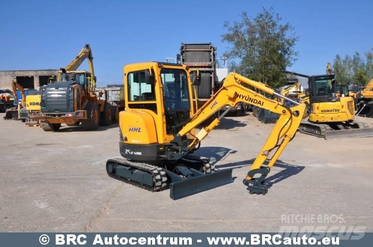 Hyundai R25Z-9AK Mini kotrók < 7t