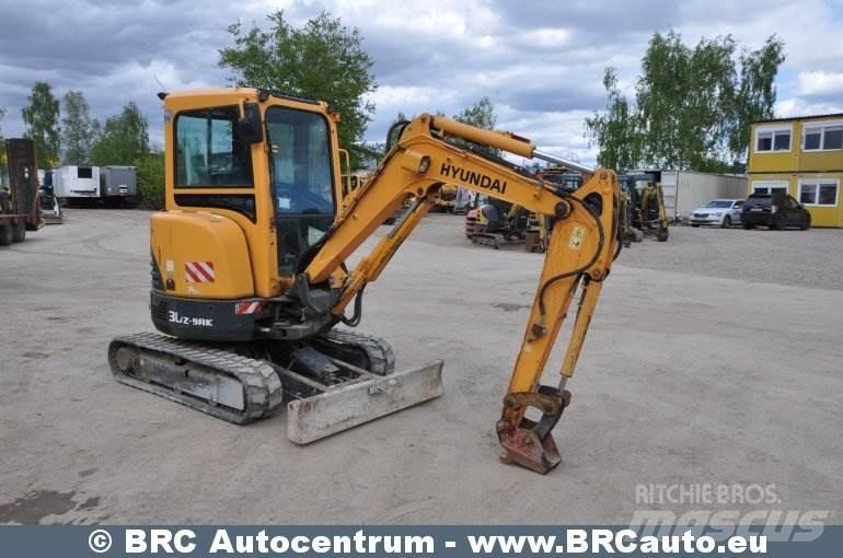 Hyundai R30Z-9AK Mini kotrók < 7t