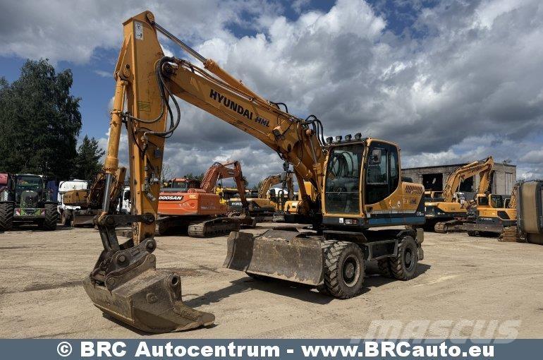 Hyundai Robex Gumikerekes kotrók