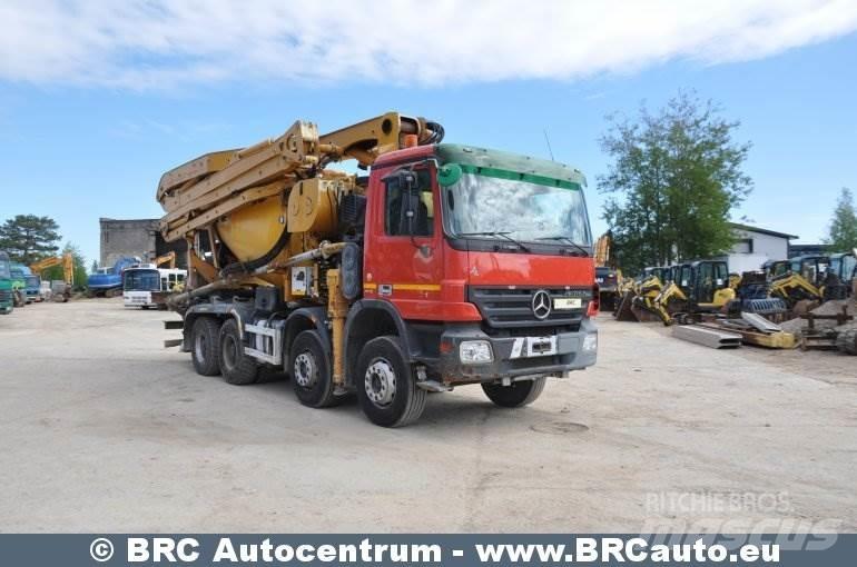 Mercedes-Benz 4144 Betonkeverők/Betonpumpák
