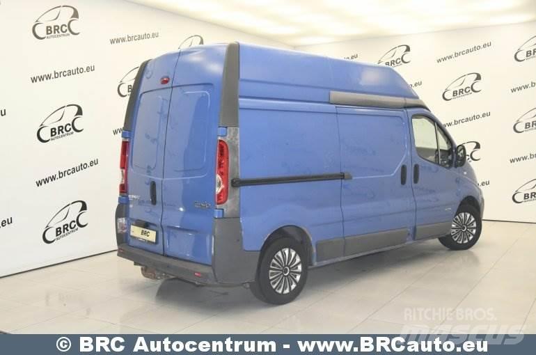 Renault Trafic Dobozos