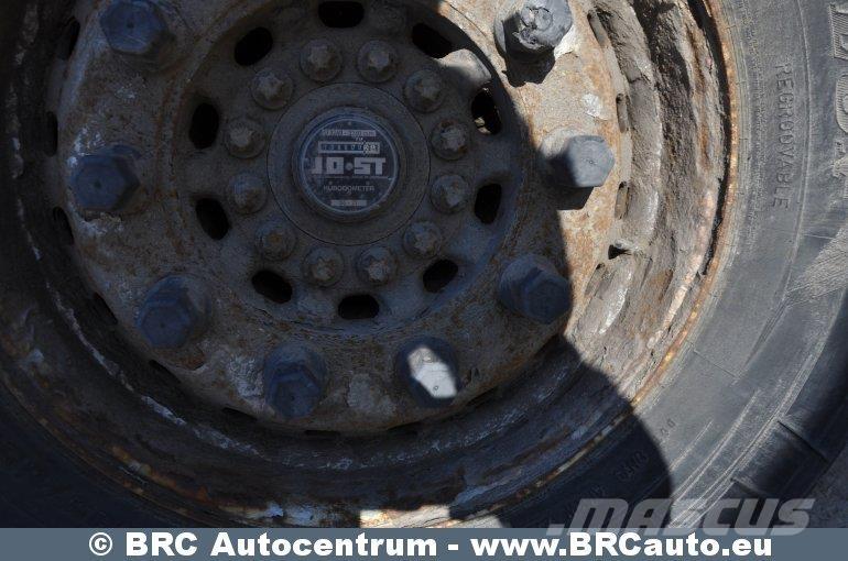 Schmitz SCB S3B Hűtős félpótkocsik