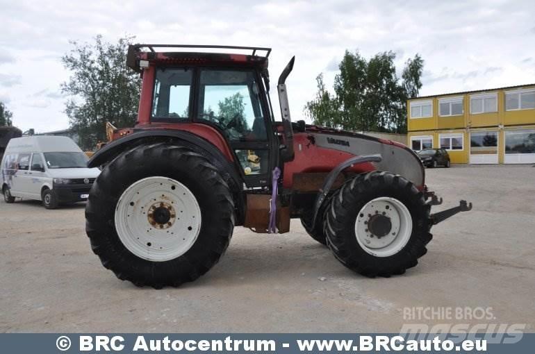 Valtra T190 Traktorok