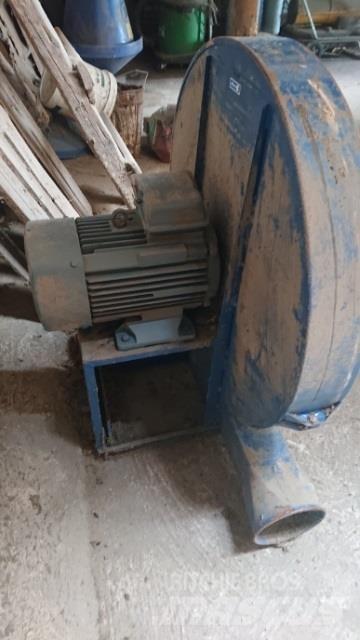  JKF Hulladékároló tartály,ventilátor,felvonó