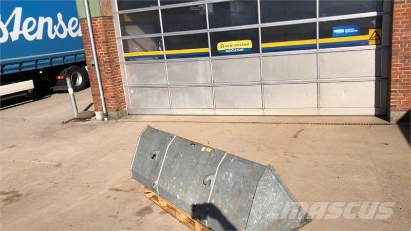 Fliegl  Homlokrakodók és kotrók