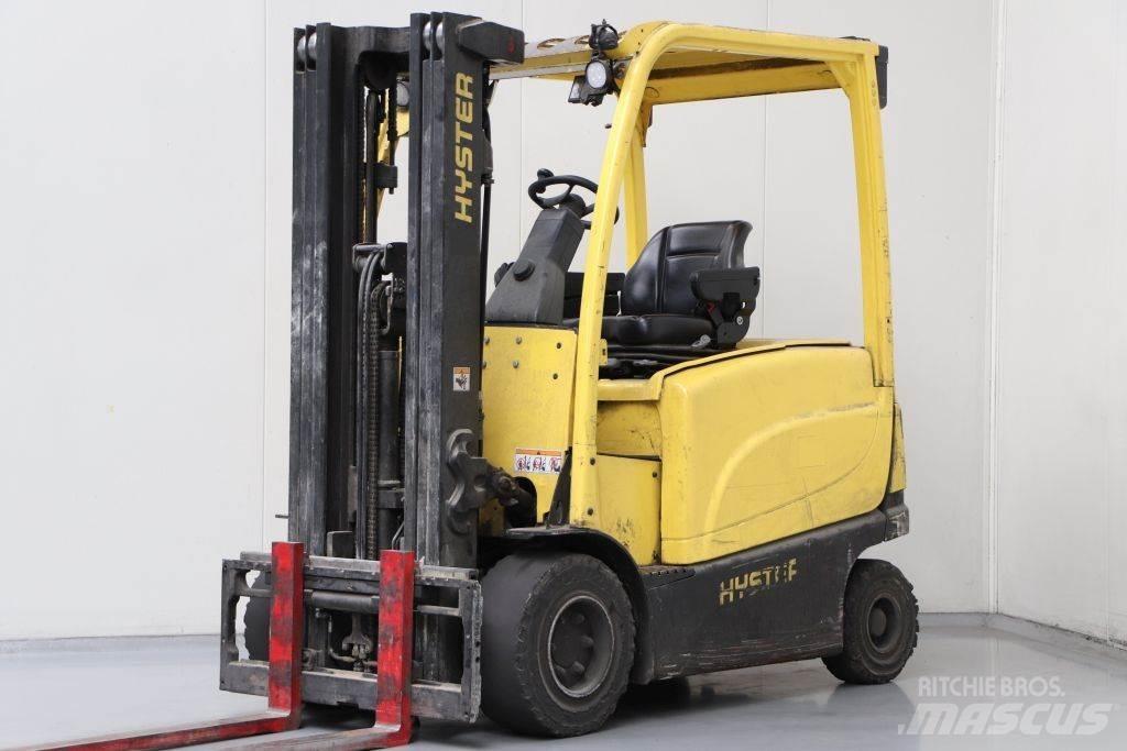 Hyster J2.5XN Elektromos targoncák