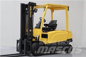 Hyster J3.5XN Elektromos targoncák
