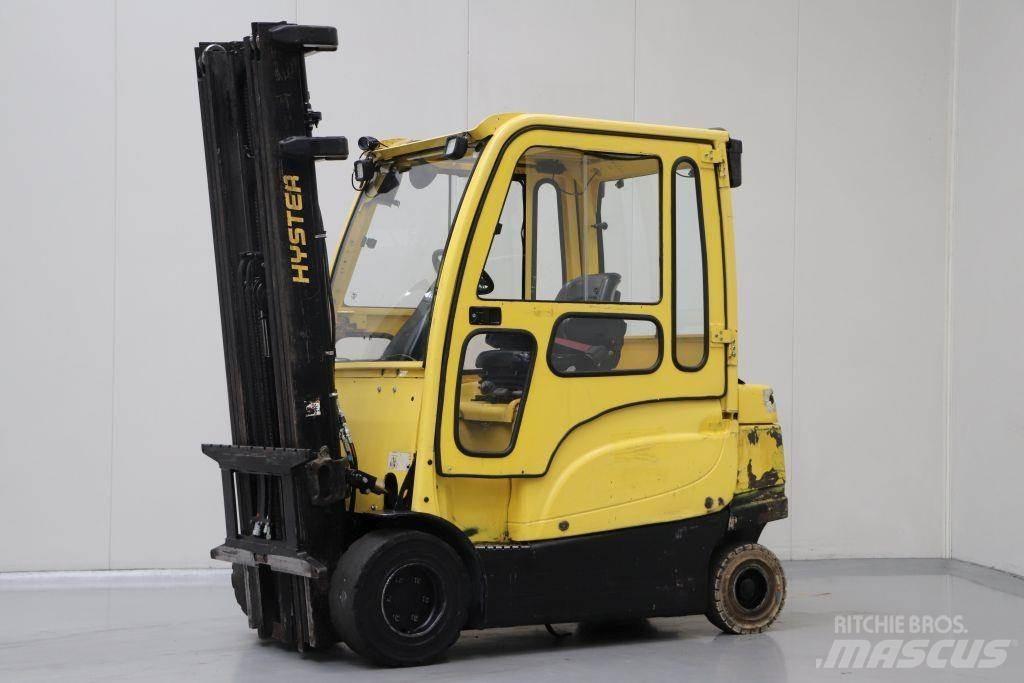 Hyster J3.5XN Elektromos targoncák