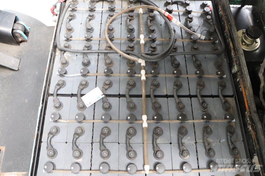 Mitsubishi FBP30 Elektromos targoncák