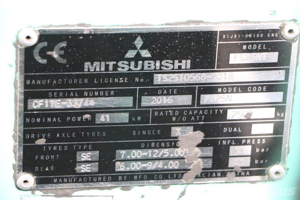 Mitsubishi FG25NT Gázüzemű targoncák