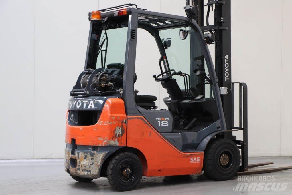 Toyota 02-8FGF18 Gázüzemű targoncák