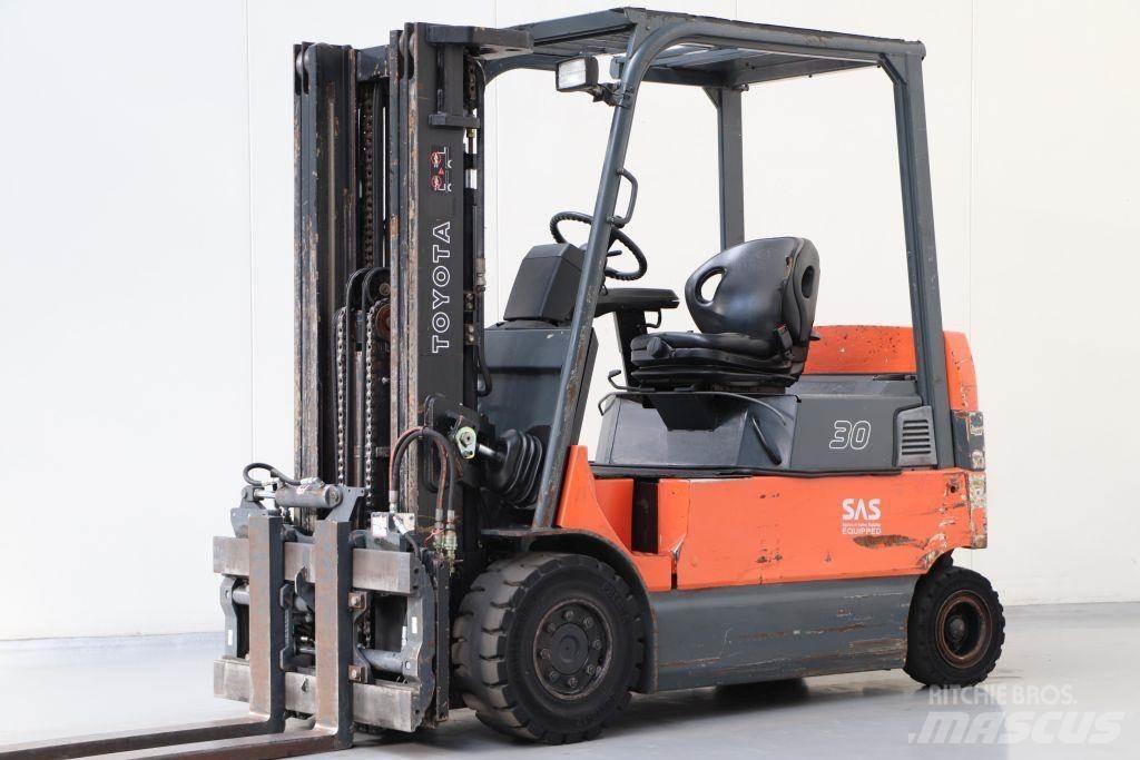 Toyota 7FBMF30 Elektromos targoncák