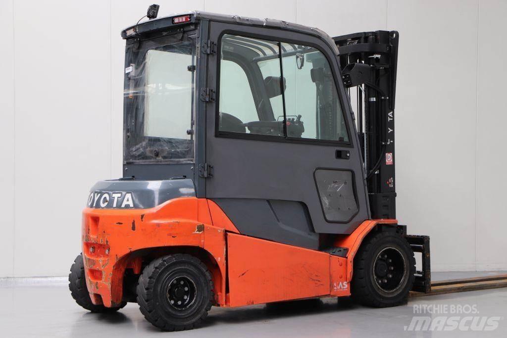 Toyota 8FBMT45 Elektromos targoncák