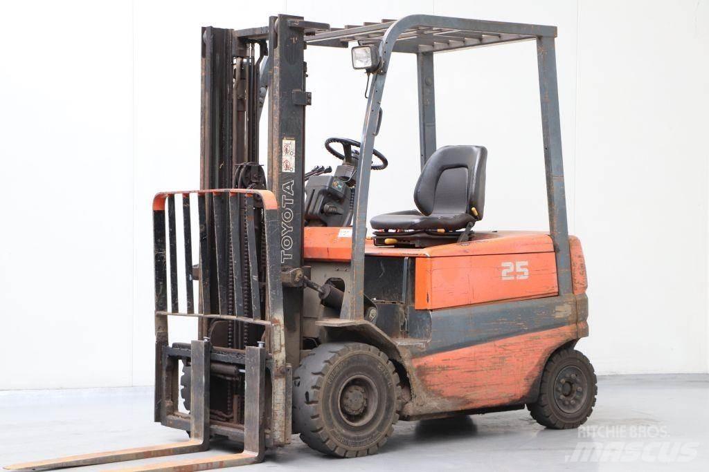 Toyota FBMF20 Elektromos targoncák