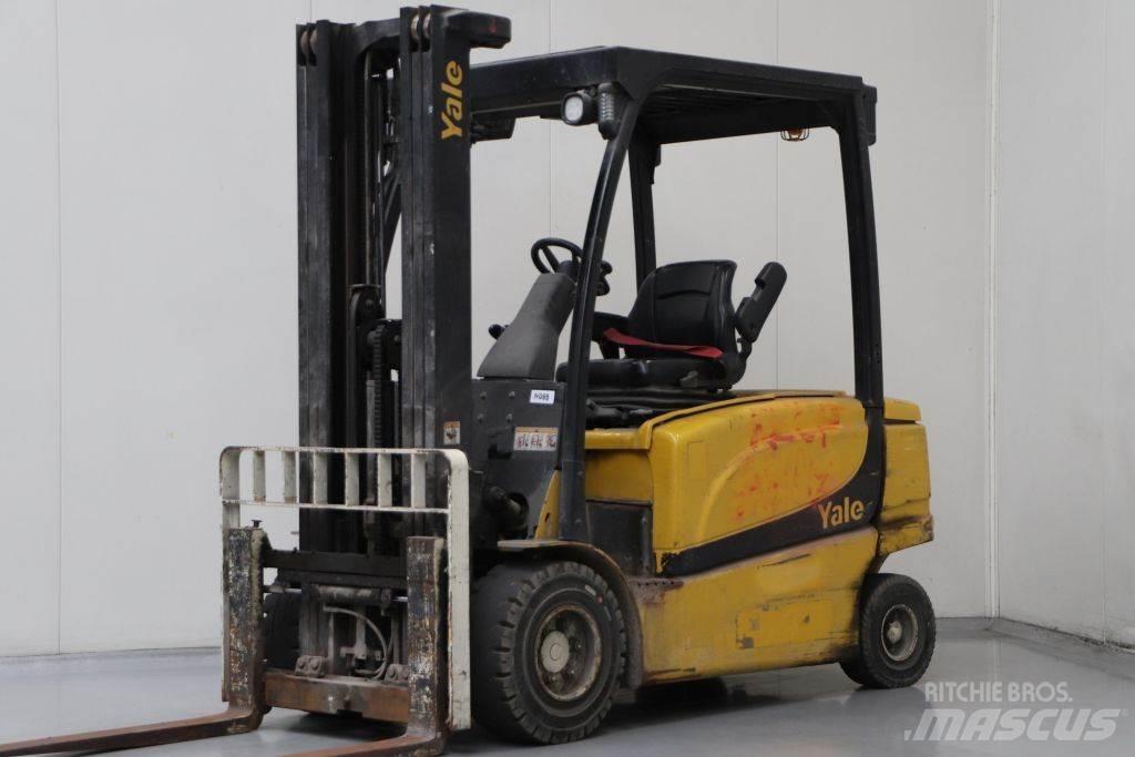 Yale ERP35VL Elektromos targoncák