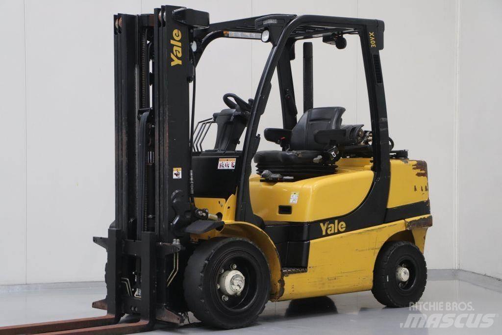Yale GLP30VX Gázüzemű targoncák