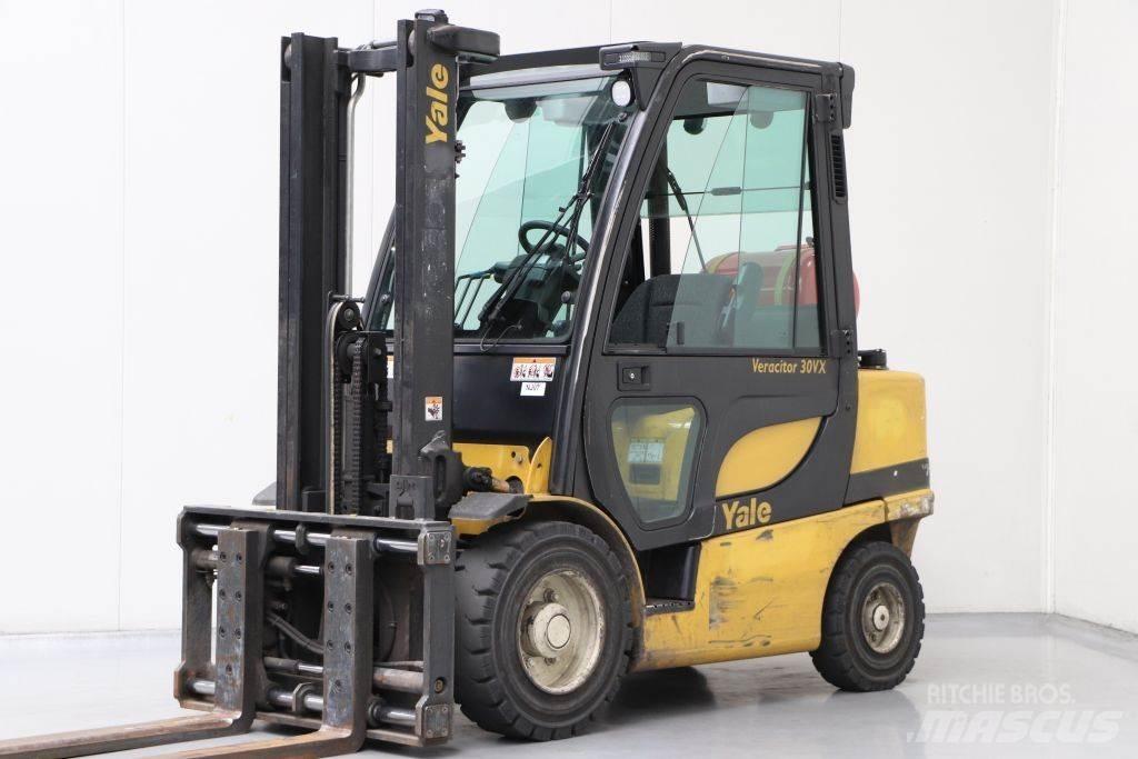 Yale GLP30VX Gázüzemű targoncák