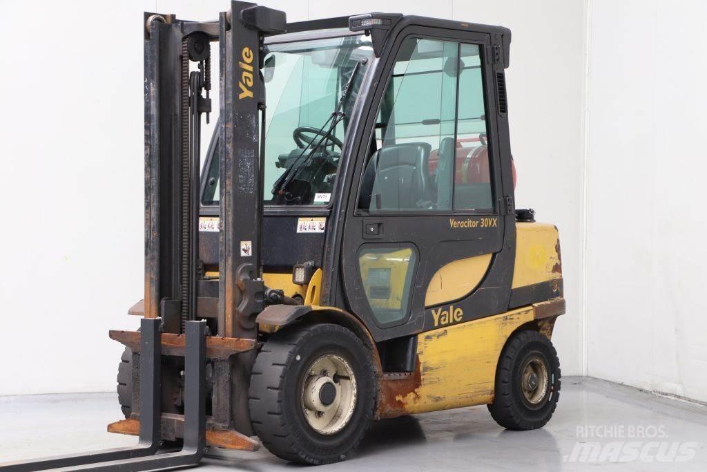 Yale GLP30VX Gázüzemű targoncák