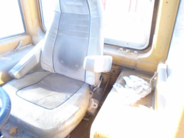 CAT 920 Gumikerekes homlokrakodók