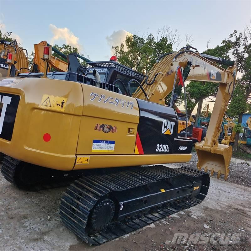 CAT 320 D Lánctalpas kotrók