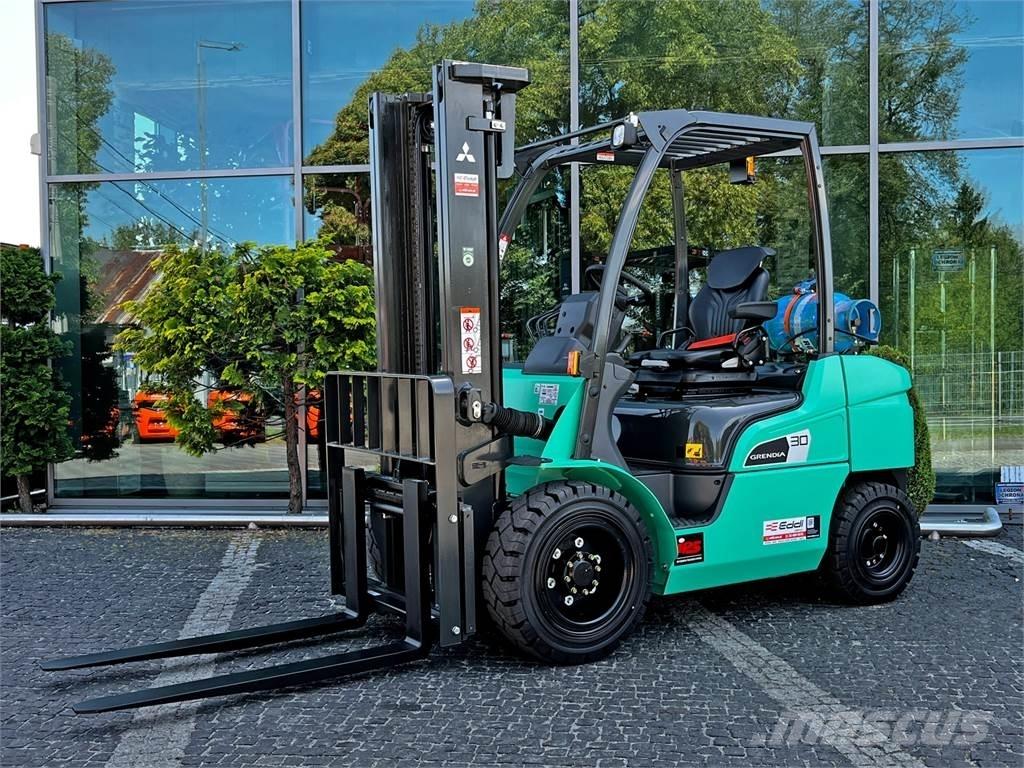 Mitsubishi FG30N Gázüzemű targoncák