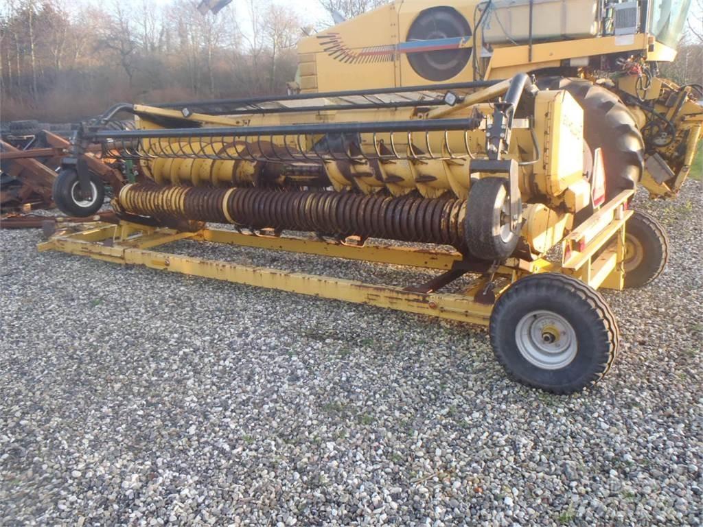 New Holland 366 Traktorok