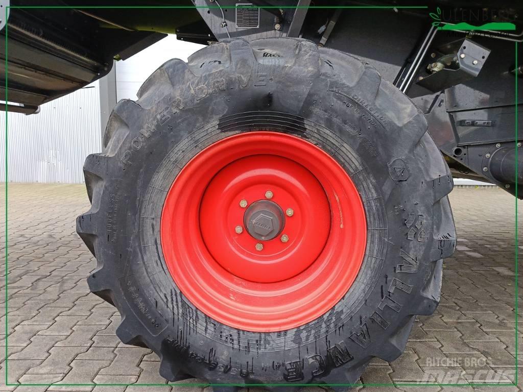 CLAAS Tucano 420 Kombájnok